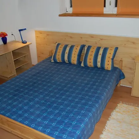 Apartman 75 Apartmán Kalameny